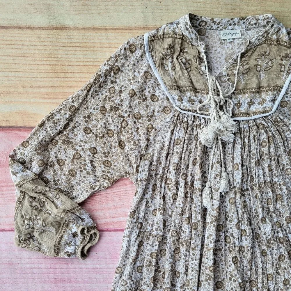 Little Gypsy Co Luna Cream Tan Long Sleeve Floral Boho Midi Dress‎ Size Medium